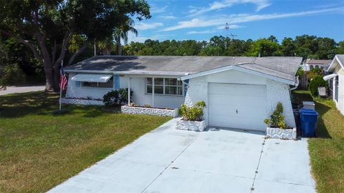 3735 Mynabird Dr, NEW PORT RICHEY, FL, 34652-6328 | Card Image