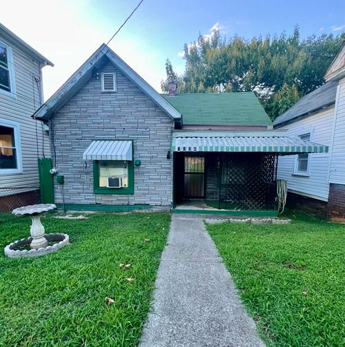 1124 Tazewell Ave Se, Roanoke, VA, 24013-1536 | Card Image