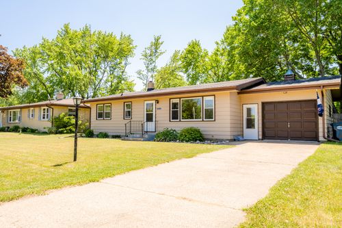 344 Waverly Drive Drive, Benton Charter Township, MI, 49022 | Card Image