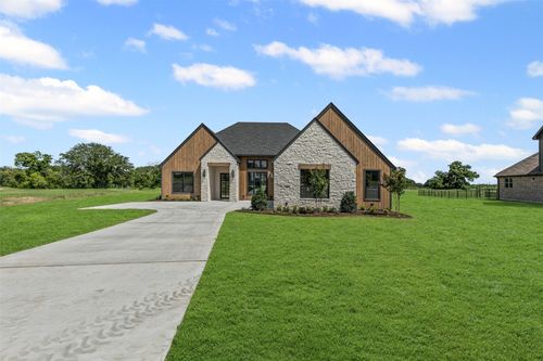 580 Lydia Ln, Granbury, TX, 76049-6390 | Card Image