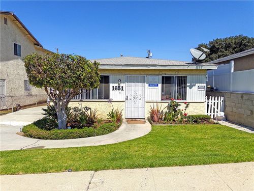 1651 251st St, Harbor City, CA, 90710-2601 | Card Image