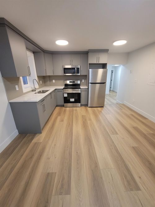 7530 205a St, Langley, BC, V2Y3S8 | Card Image