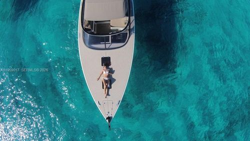 unit-706-17111 Biscayne Blvd, Aventura, FL, 33160-5174 | Card Image