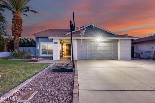 5315 W Shaw Butte Dr, Glendale, AZ, 85304-2727 | Card Image
