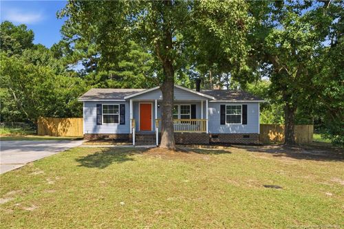 1306 Clan Campbell Dr, Raeford, NC, 28376-8440 | Card Image
