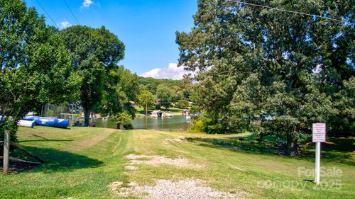 4265 Candlewood Dr, Sherrills Ford, NC, 28673-9399 | Card Image
