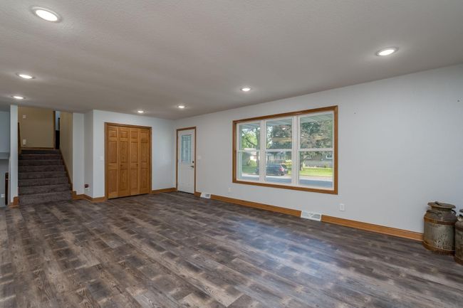 830 Woodland Dr-13.jpg | Image 5