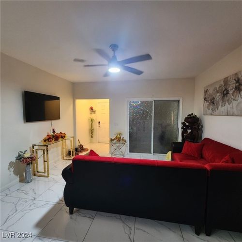 2015-5655 E Sahara Avenue, Las Vegas, NV, 89142 | Card Image