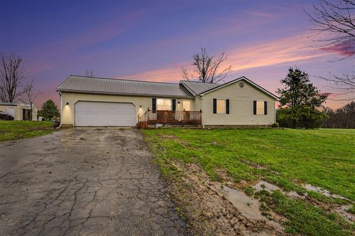 422 Savilla Dr, Waverly, OH, 45690-8805 | Card Image