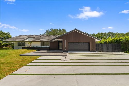 5020 Hawkhurst Ave, Southwest Ranches, FL, 33331-2801 | Card Image