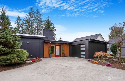 1-11647 Beacon Ave S, Seattle, WA, 98178-2863 | Card Image
