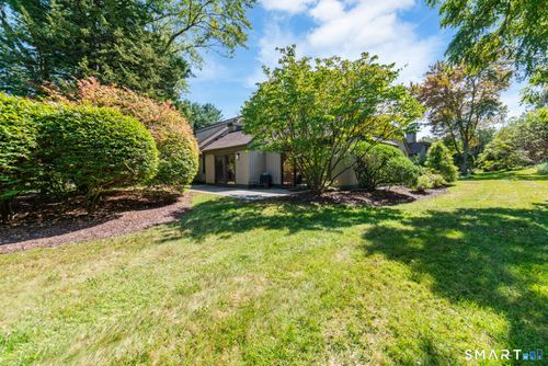 a-644 Heritage Vlg, Southbury, CT, 06488-1546 | Card Image