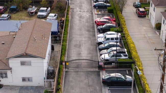 2126 King View Cir, Condo with 3 bedrooms, 3 bathrooms and 2 parking in Spring Valley CA | Image 37