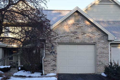 23-i-N21W24202 Cumberland Drive, Pewaukee, WI, 53072 | Card Image