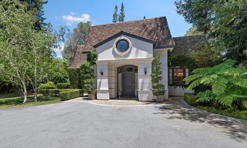 399 Selby Ln, Atherton, CA, 94027-3932 | Card Image