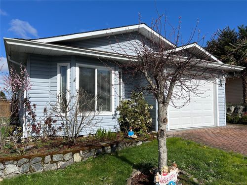 82 Wolf Lane, Victoria, BC, V9A7M2 | Card Image