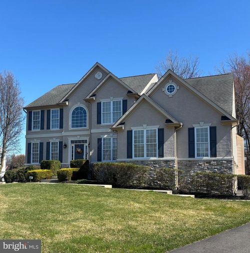 10 Laurel Wood Ct, Lindenwold, NJ, 08021-4832 | Card Image