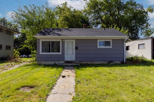5713 N 61st St, Milwaukee, WI, 53218-2032 | Card Image