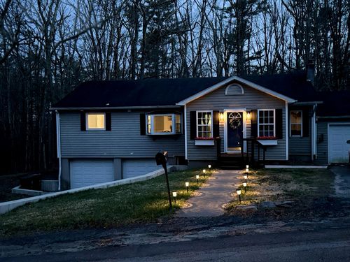 11 Schumacher Pond Rd, Barryville, NY, 12719-5303 | Card Image