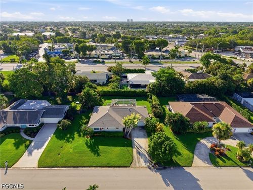 6561 E Town And River Rd, FORT MYERS, FL, 33919-5907 | Card Image