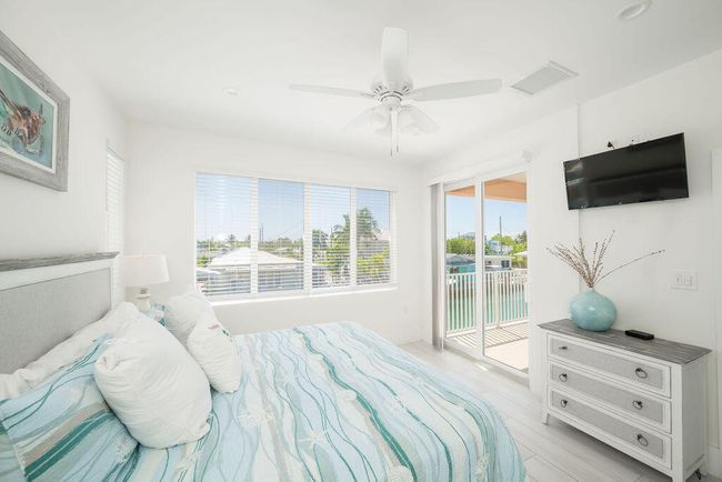 Master Bedroom | Image 38