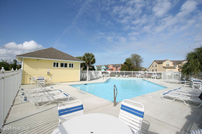 801 Sloop Pointe Ln, Townhouse with 3 bedrooms, 3 bathrooms and 1 parking in Kure Beach NC | Image 32