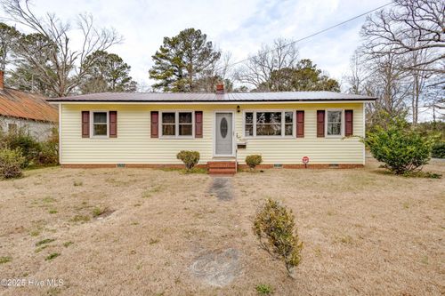 805 Wilson St, Plymouth, NC, 27962-2037 | Card Image
