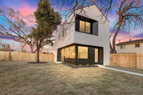 2-1804 Sylvan Dr, Austin, TX, 78741-3717 | Card Image