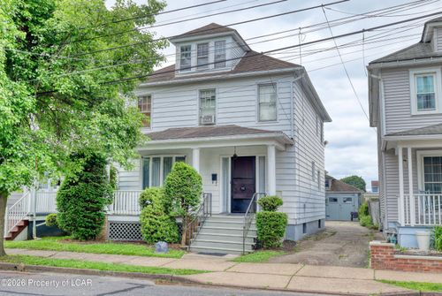 92 Birch St, Wilkes Barre, PA, 18702-1711 | Card Image