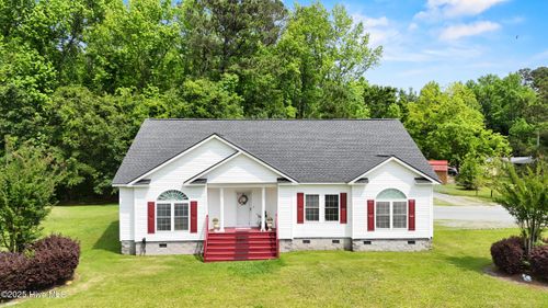 3332 Belt Rd, Castle Hayne, NC, 28429-6502 | Card Image
