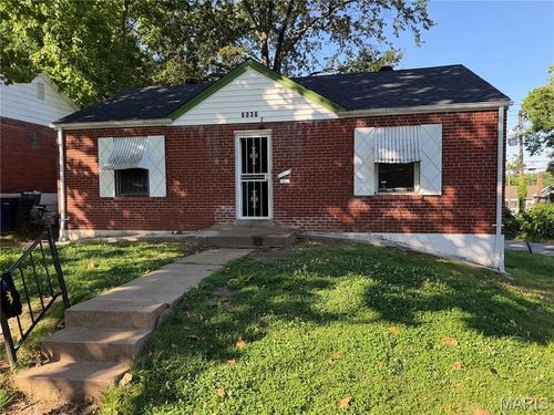 6036 Margaretta Ave, Saint Louis, MO, 63120-1230 | Card Image