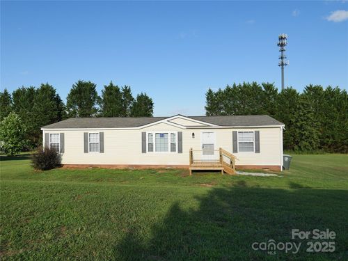 2168 Sterling Ridge Dr, Newton, NC, 28658-8949 | Card Image