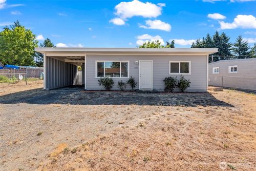 10221 Villa Ln Sw, Lakewood, WA, 98499-2313 | Card Image