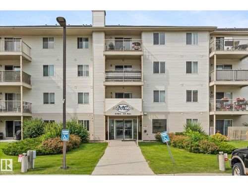 305-4703 43 Ave, Stony Plain, AB, T7Z2S7 | Card Image