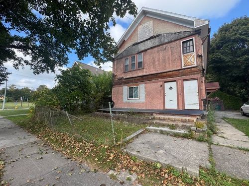 808 Smith St, Rochester, NY, 14606-1024 | Card Image