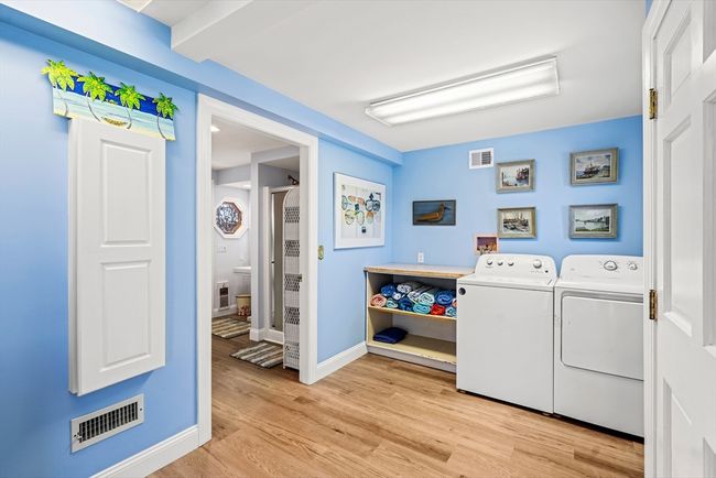 62 Crafts Rd, House other with 5 bedrooms, 2 bathrooms and 6 parking in Gloucester MA | Image 16