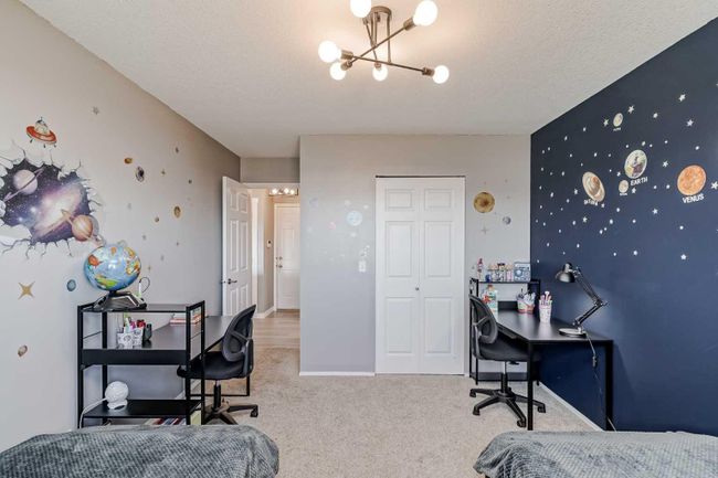 13 - 567 Edmonton Trail Ne, Home with 3 bedrooms, 2 bathrooms and 2 parking in Airdrie AB | Image 28