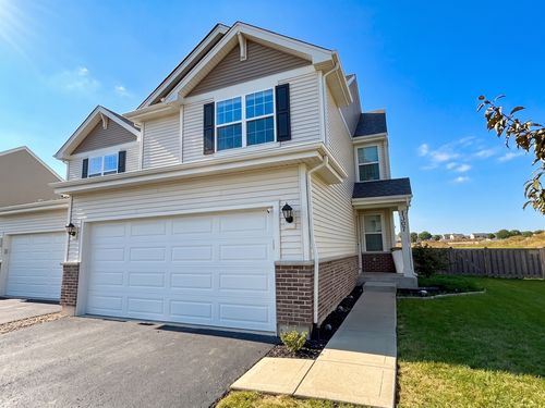 1307 Fawnlily Cir, Joliet, IL, 60431-8066 | Card Image