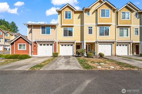 31-5304 147th Street Ct E, Tacoma, WA, 98446-4018 | Card Image