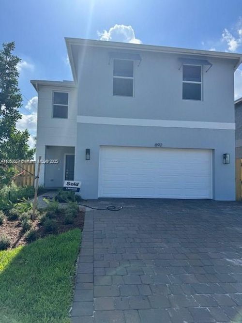 892 Nw 18th Way, Pompano Beach, FL, 33069 | Card Image