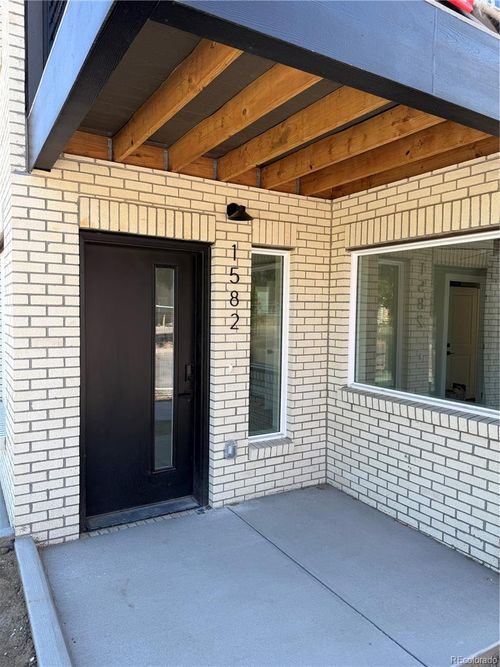 1582 Kendall St, Lakewood, CO, 80214-1411 | Card Image