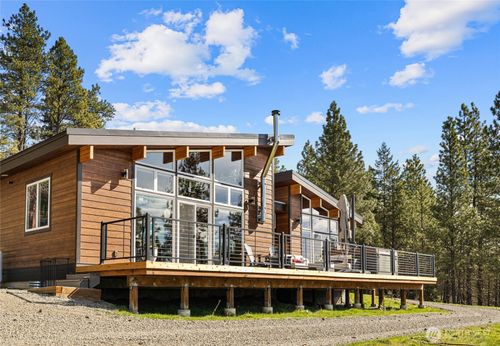 340 Powerline Rd, Cle Elum, WA, 98922-8384 | Card Image
