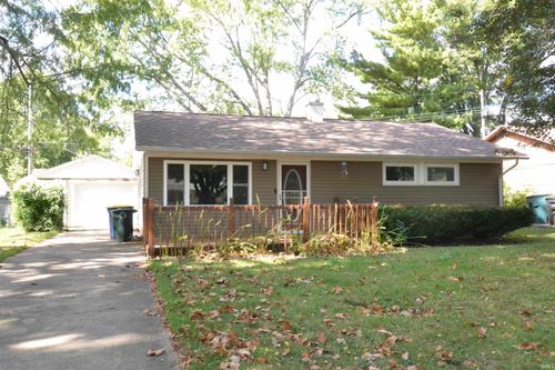 115 N Bittersweet Ln, Muncie, IN, 47304-3728 | Card Image