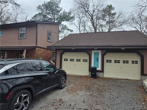 208 Kyra Ln, Maxton, NC, 28364-7706 | Card Image