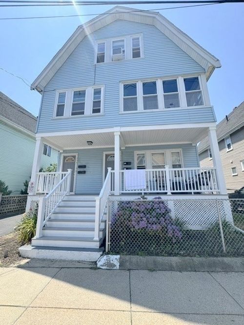 1-118 Holton St, Boston, MA, 02135-1318 | Card Image
