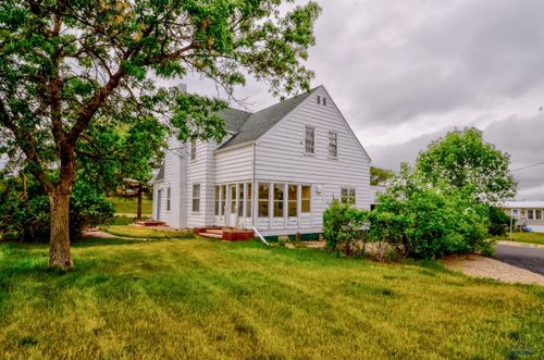 210 W 2nd St, Presho, SD, 57568-8504 | Card Image
