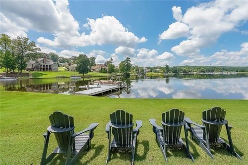 285 Peninsula Cir, Newnan, GA, 30263-6088 | Card Image