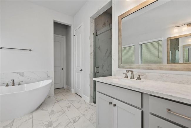 12015 Gramina Way, House other with 4 bedrooms, 4 bathrooms and 3 parking in Humble TX | Image 27