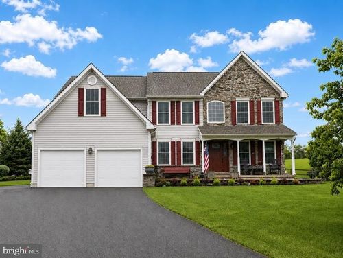 332 Cornerstone Ct, OXFORD, PA, 19363-1838 | Card Image