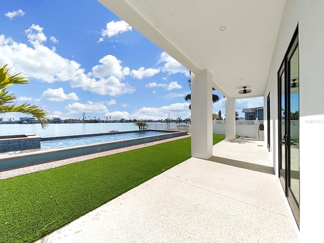 882 Bay Point Dr, House other with 5 bedrooms, 6 bathrooms and null parking in MADEIRA BEACH FL | Image 62